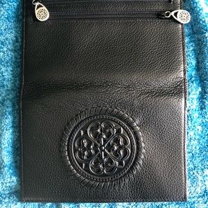Brighton wallet